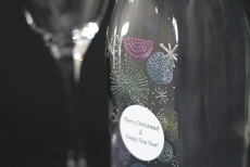 Bottle (flat surface)